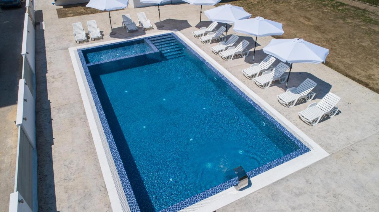 La Dolce Vita Residence Ulcinj Esterno foto