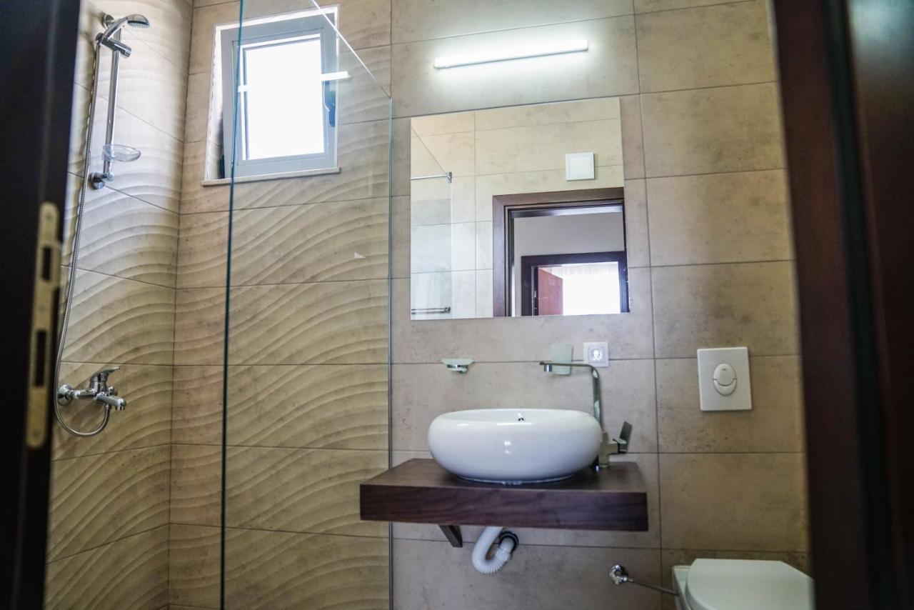 La Dolce Vita Residence Ulcinj Esterno foto